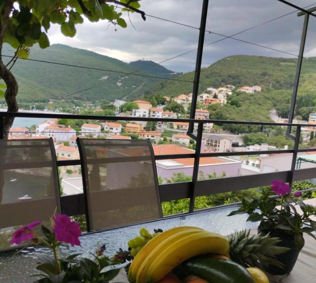 Nonna Laura Adriatic Dream Apartment With Sea View Rabac
