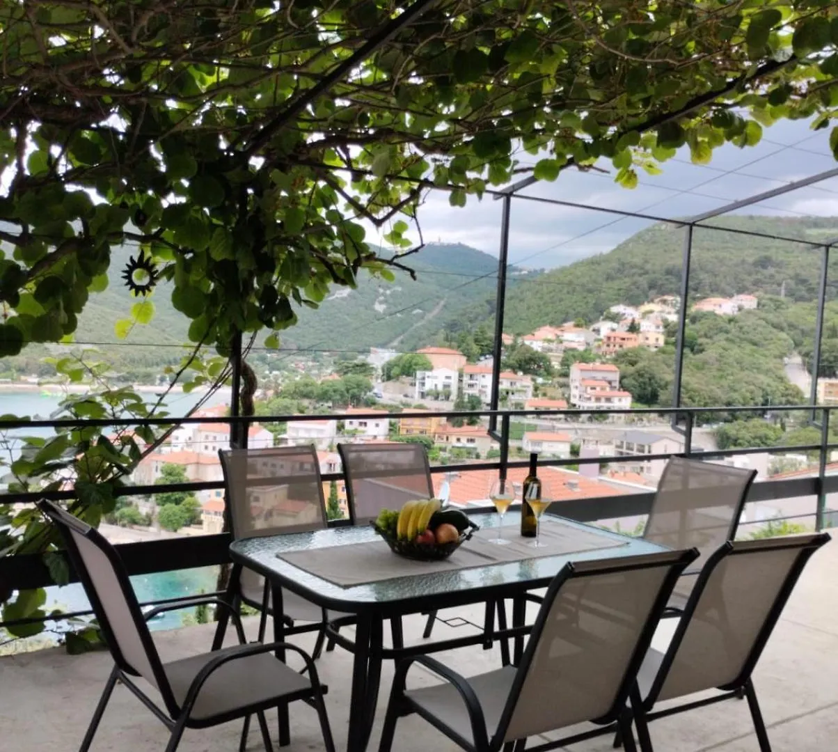 Nonna Laura Adriatic Dream Apartment With Sea View Rabac